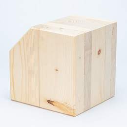 NUR-HOLZ, Würfel